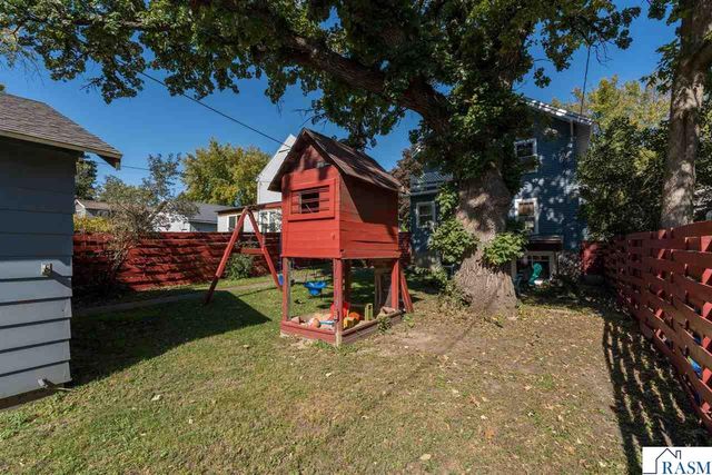 607 Blue Earth Street, Mankato, MN 56001