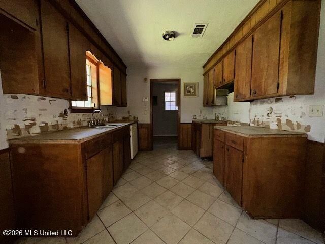 4757 Old Lake Road, Jackson, MS 39212