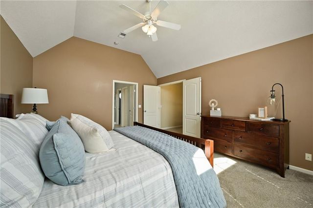 21910 W 57th Terrace, Shawnee, KS 66226
