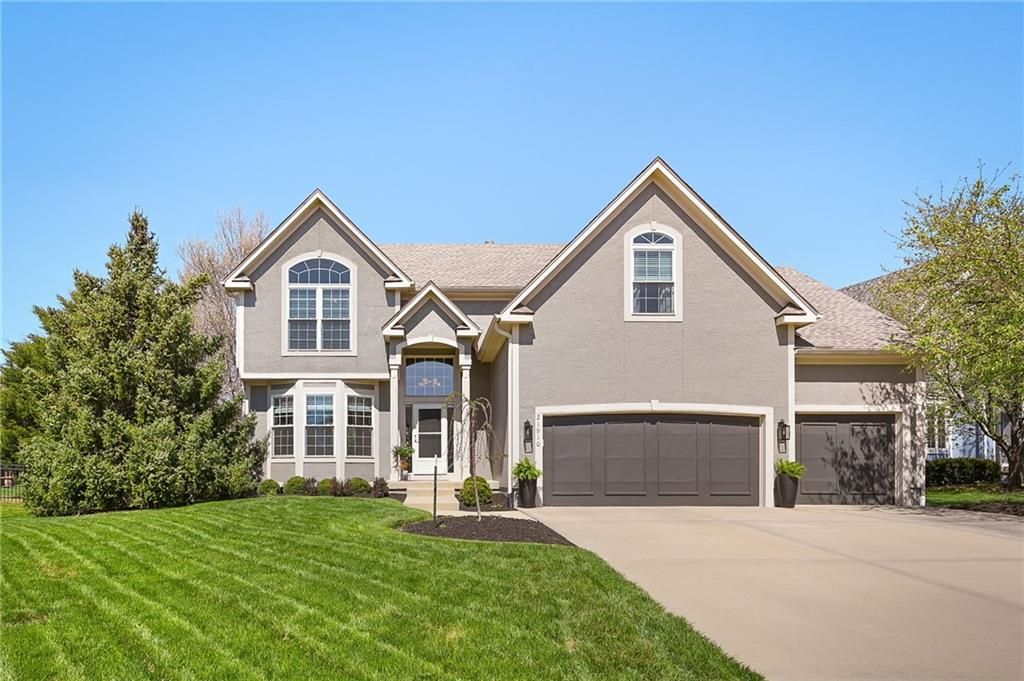 21910 W 57th Terrace, Shawnee, KS 66226