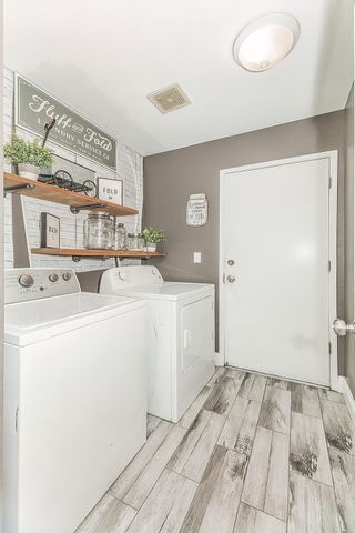 208 Kelly Avenue, Parlier, CA 93648