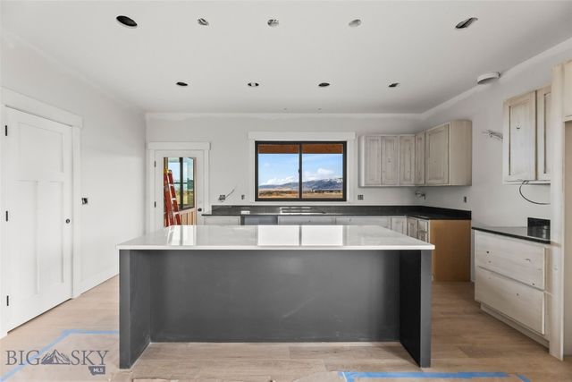 1521 Cambridge Drive, Bozeman, MT 59715