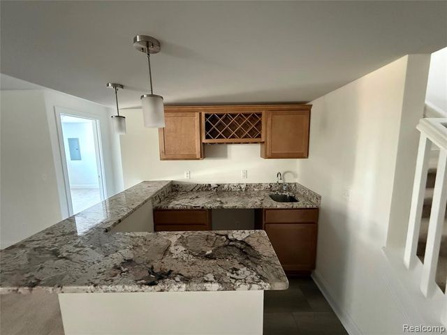 1044 Camellia Circle 45, Howell, MI 48843