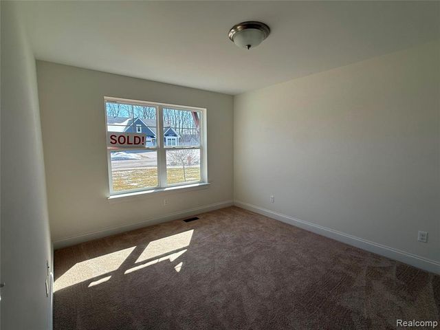 1044 Camellia Circle 45, Howell, MI 48843