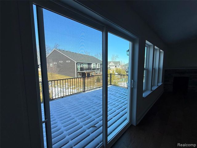 1044 Camellia Circle 45, Howell, MI 48843