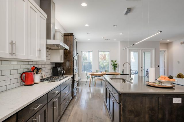 7514 Hardy DR, Austin, TX 78757