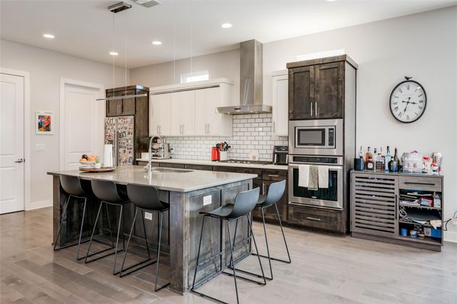 7514 Hardy DR, Austin, TX 78757