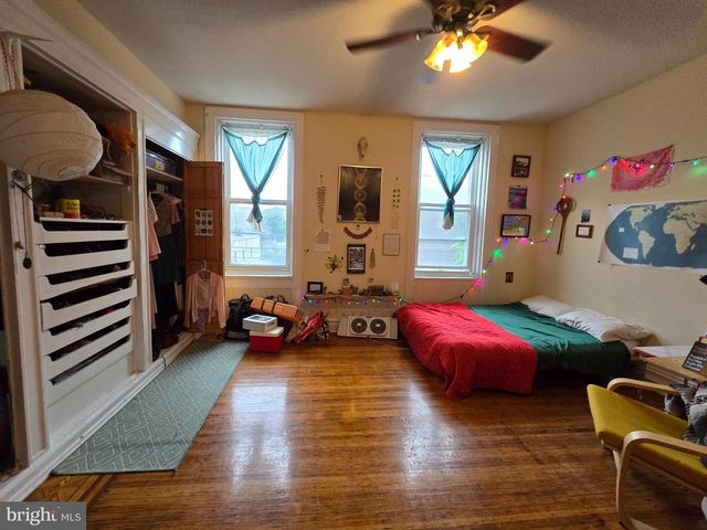 1733 W MONTGOMERY AVE, Philadelphia, PA 19121