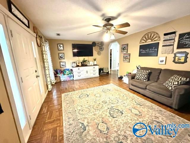 73 N North Greenway Drive, Trinity, AL 35673