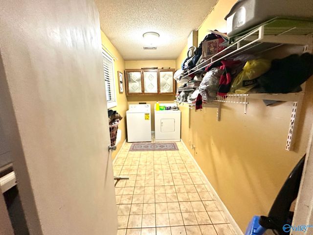 73 N North Greenway Drive, Trinity, AL 35673