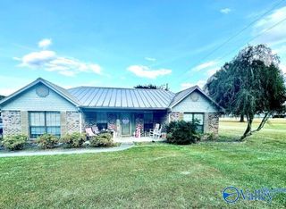73 N North Greenway Drive, Trinity, AL 35673