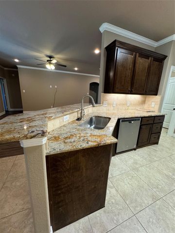 8805 Kiowa Drive, Greenville, TX 75402