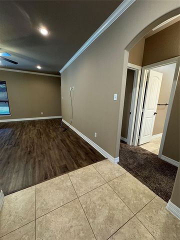 8805 Kiowa Drive, Greenville, TX 75402