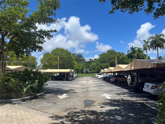 11111 Biscayne Blvd 2D, Miami, FL 33181