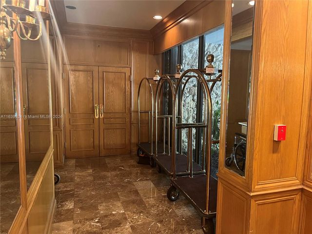 11111 Biscayne Blvd 2D, Miami, FL 33181