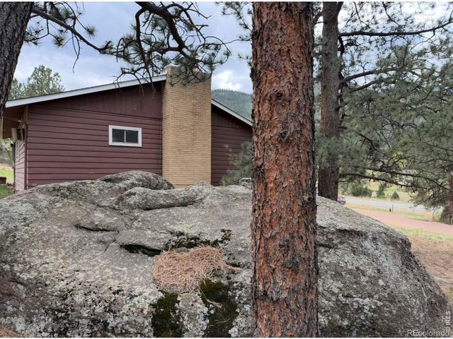 8 Estes Park Estates Drive, Lyons, CO 80540