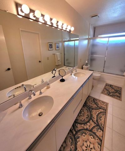 1456 Tiffany Circle N, Palm Springs, CA 92262