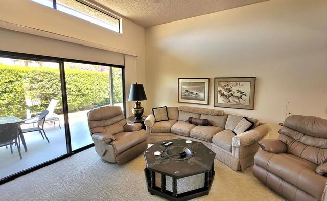 1456 Tiffany Circle N, Palm Springs, CA 92262