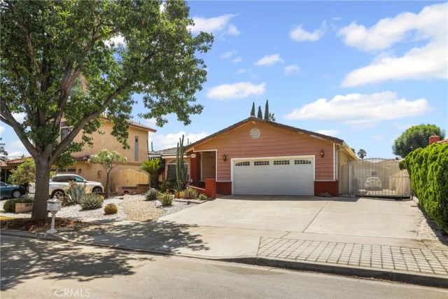 8870 Blanchard Avenue, Fontana, CA 92335