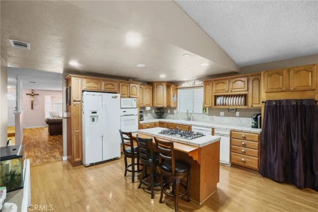 8870 Blanchard Avenue, Fontana, CA 92335