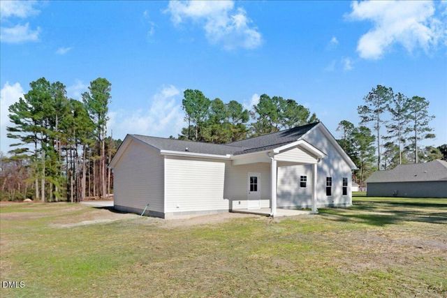 1760 Cardinal Drive, Deep Run, NC 28525