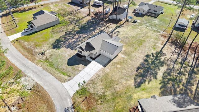 1760 Cardinal Drive, Deep Run, NC 28525