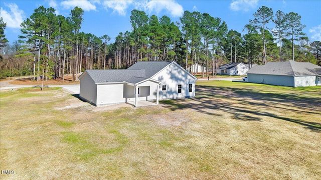 1760 Cardinal Drive, Deep Run, NC 28525