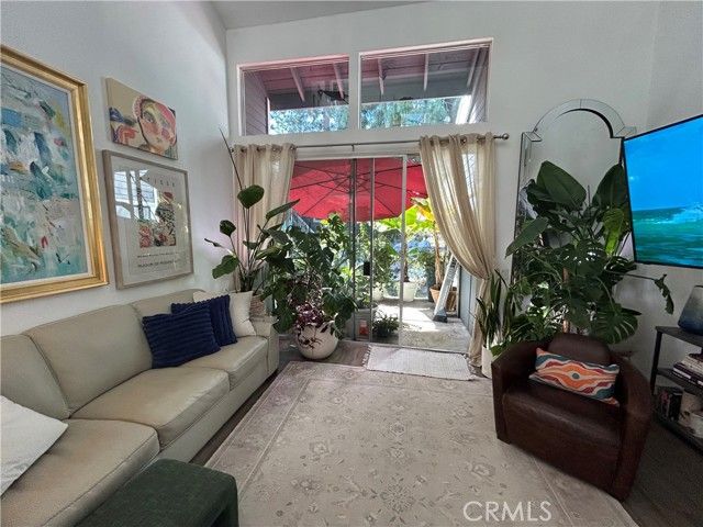 25579 Pine Creek Lane, Wilmington (los Angeles), CA 90744