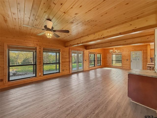 1751 Vz County Road 1925, Edgewood, TX 75117