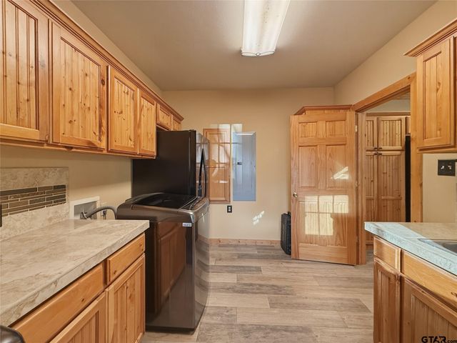 1751 Vz County Road 1925, Edgewood, TX 75117