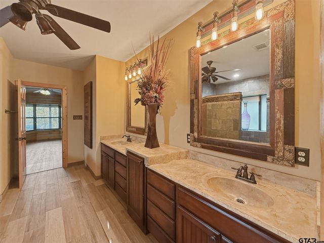 1751 Vz County Road 1925, Edgewood, TX 75117