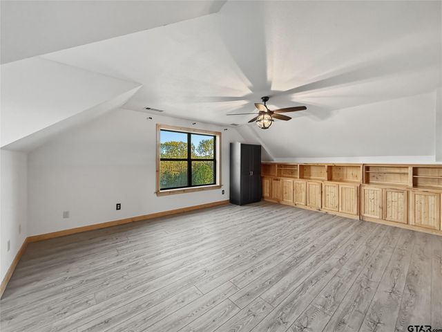 1751 Vz County Road 1925, Edgewood, TX 75117