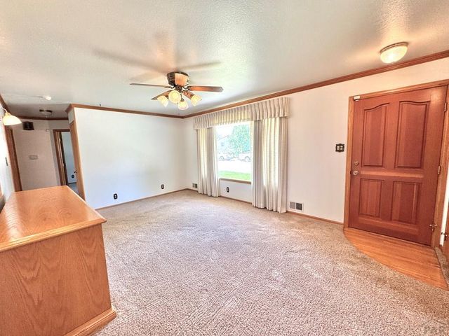 1645 Cherrywood Lane, Pueblo, CO 81005