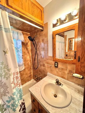 1645 Cherrywood Lane, Pueblo, CO 81005