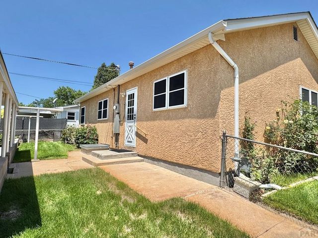 1645 Cherrywood Lane, Pueblo, CO 81005