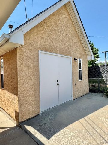 1645 Cherrywood Lane, Pueblo, CO 81005