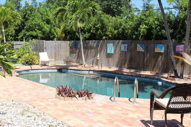 225 Gulfstream Boulevard, Boynton Beach, FL 33435