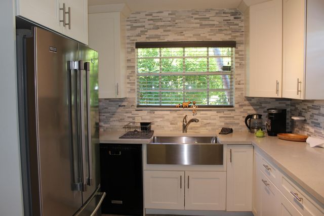 225 Gulfstream Boulevard, Boynton Beach, FL 33435