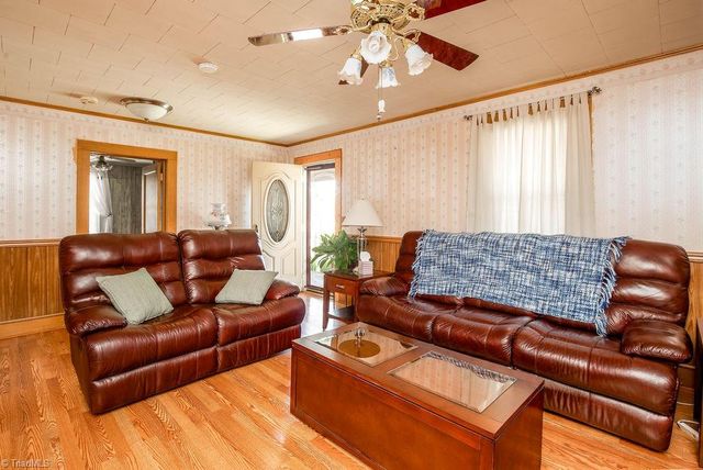 409 Wagstaff Street, Thomasville, NC 27360
