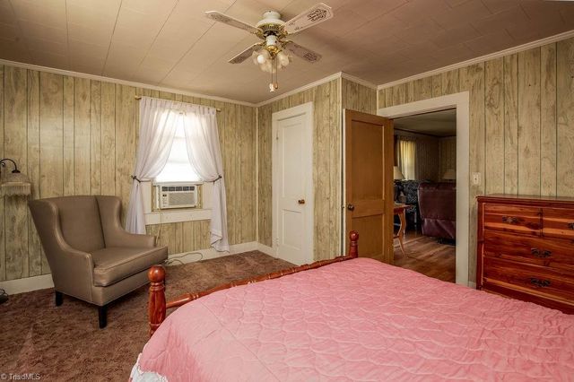 409 Wagstaff Street, Thomasville, NC 27360