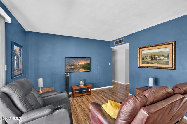 2038 W PALO VERDE Drive, Phoenix, AZ 85015