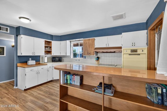 2038 W PALO VERDE Drive, Phoenix, AZ 85015