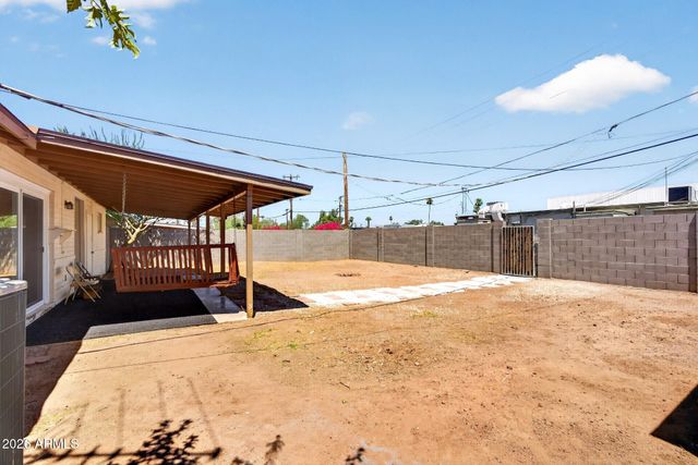 2038 W PALO VERDE Drive, Phoenix, AZ 85015