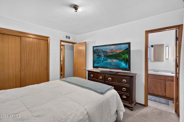 2038 W PALO VERDE Drive, Phoenix, AZ 85015