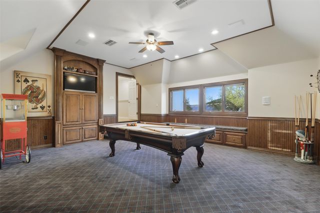 6800 Oak Hill Drive, Fort Worth, TX 76132