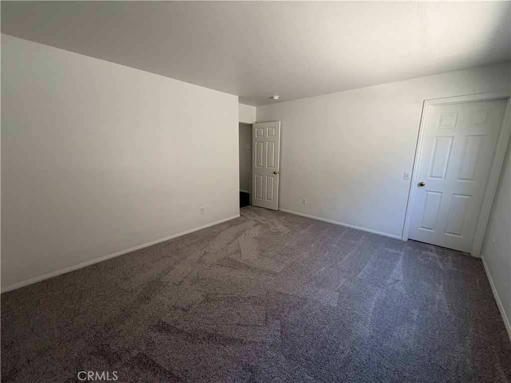 Image 18 of property listing at 17 Del Brienza, Lake Elsinore, CA 92532