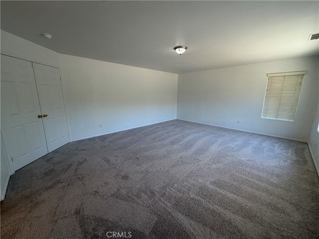 Image 33 of property listing at 17 Del Brienza, Lake Elsinore, CA 92532