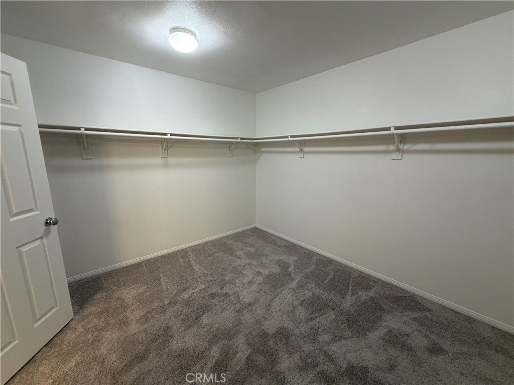 Image 40 of property listing at 17 Del Brienza, Lake Elsinore, CA 92532