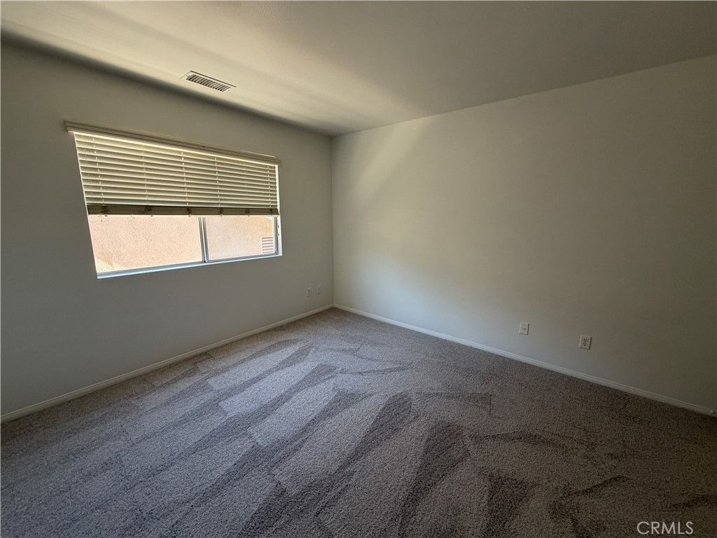 Image 45 of property listing at 17 Del Brienza, Lake Elsinore, CA 92532
