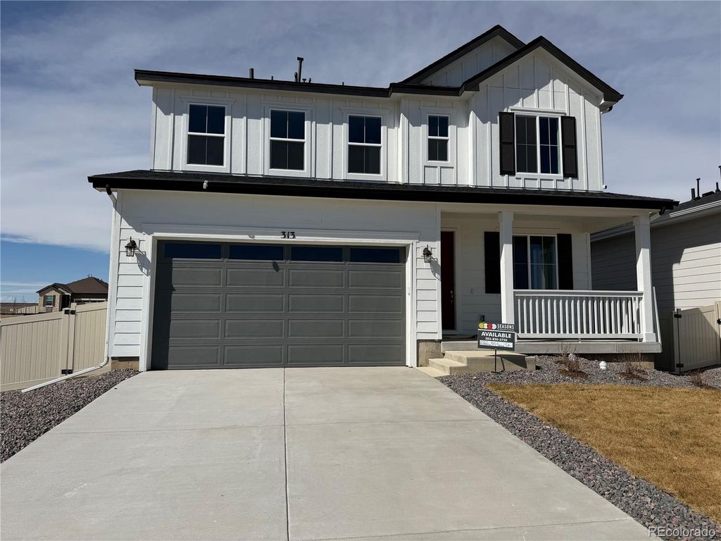 313 W Spruce Street, Keenesburg, CO 80643